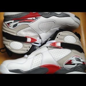 Air Jordan 8 Retro ‘Bugs Bunny’